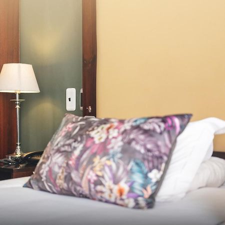 The Graham Hotel 그레이엄즈타운 외부 사진